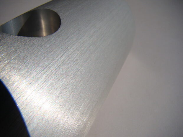 Machined aluminium extrusion